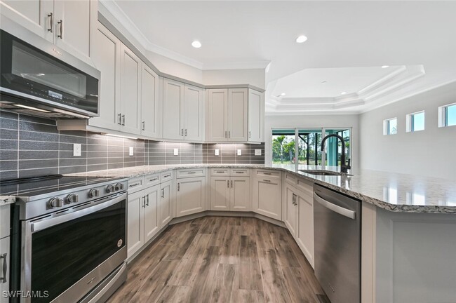 Building Photo - 6407 Negril Isle Dr