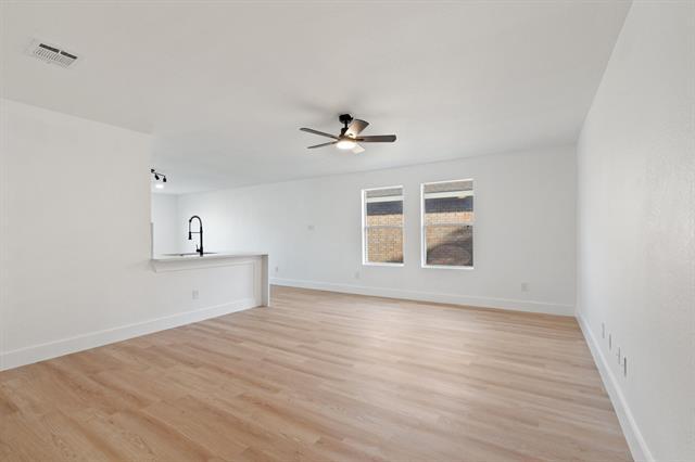 Building Photo - 1030 Churchill Dr