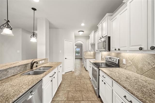 Building Photo - 2408 Comal Ct