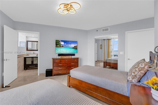 Building Photo - 19111 Collins Ave