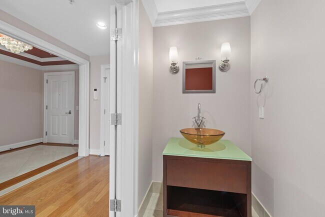 Building Photo - 801 Key Hwy