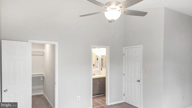 Building Photo - 841 Alabaster Ct