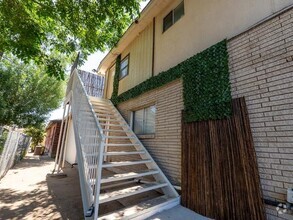 Building Photo - 5009 San Francisco Ave
