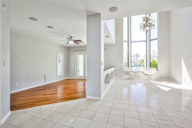 Building Photo - 3137 Beach View Ct