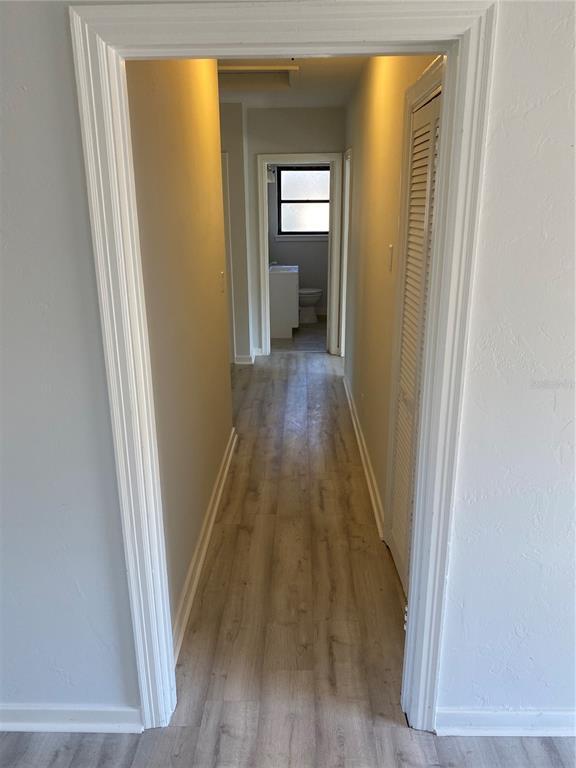 Building Photo - 727 27th Ave S