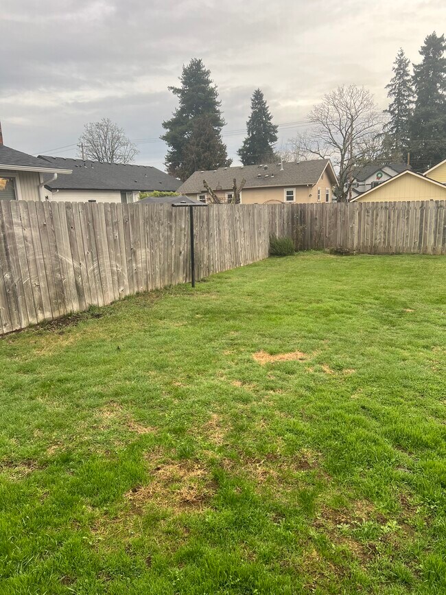 Building Photo - 2715 O St