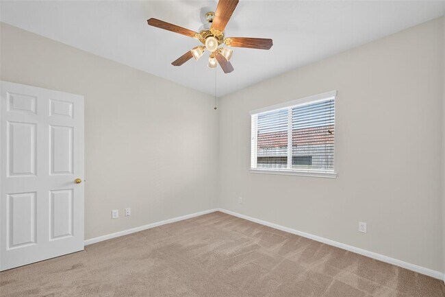 Building Photo - 3491 Cedar Prairie Dr
