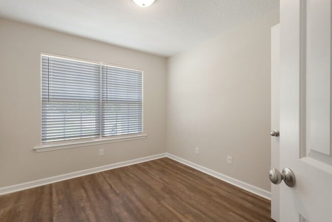 Building Photo - 3/2 Home for Rent in Wayne Co!