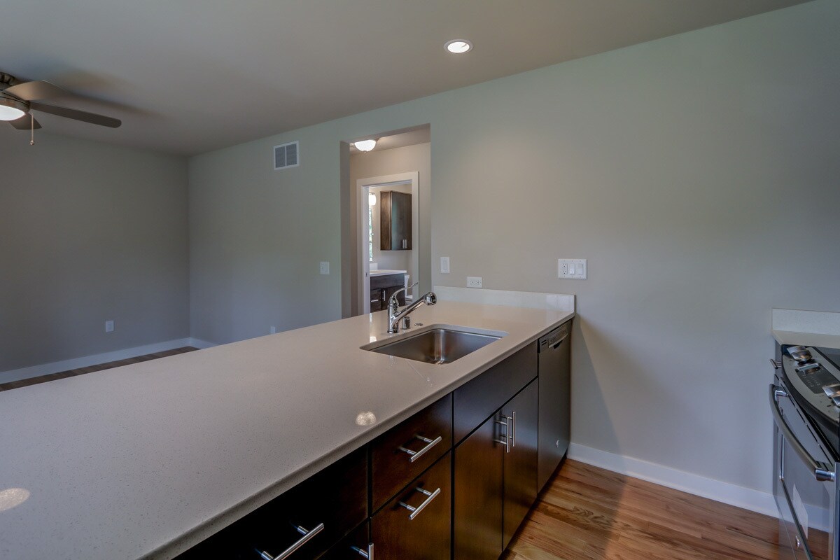 Building Photo - 1213 Vilas Ave