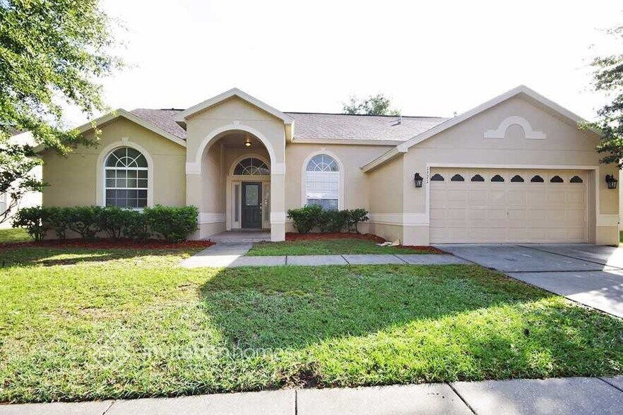 Primary Photo - 1571 Parkglen Cir