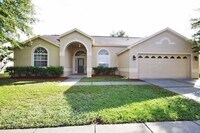 Building Photo - 1571 Parkglen Cir