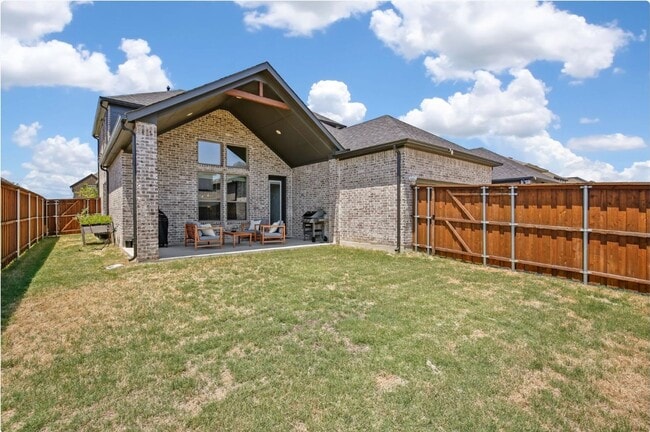 Building Photo - 6842 Gavin Dr