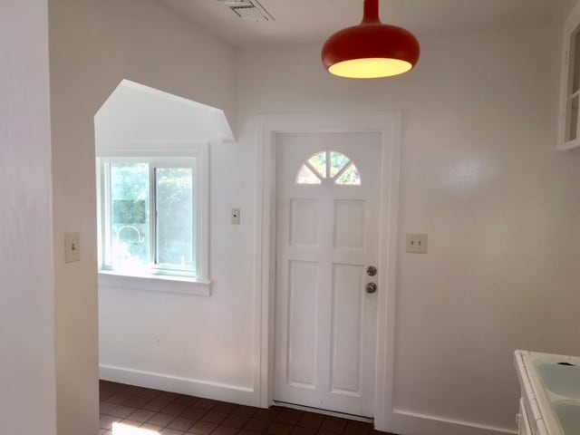 Building Photo - 3418 Cattaraugus Ave