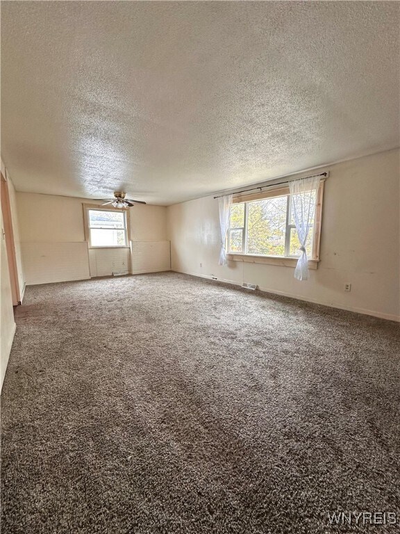 Building Photo - 156 S Seine Dr