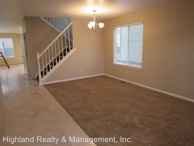 Building Photo - 4 br, 3 bath House - 1174 Sunbird Ave