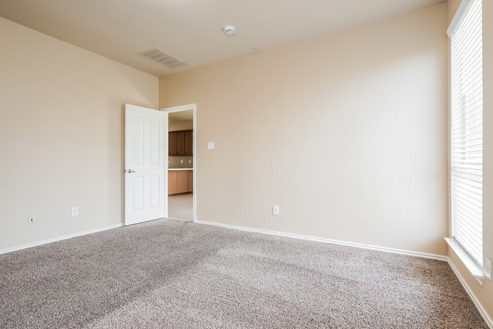 Building Photo - 12817 Dorset Dr