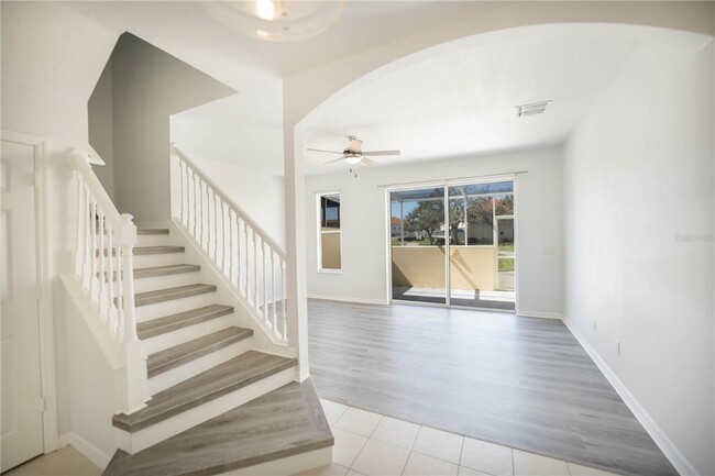 Building Photo - 1241 S Beach Cir