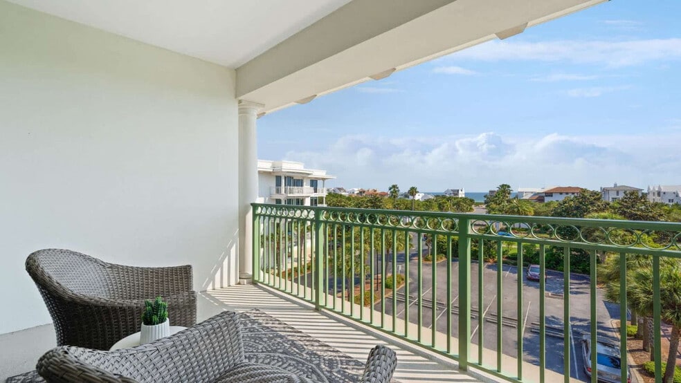 Building Photo - 9955 E County Hwy 30A