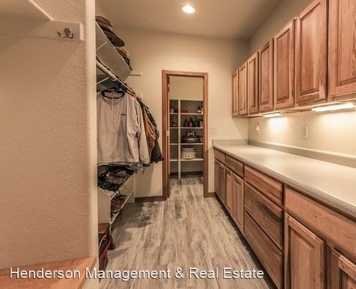 Building Photo - 3 br, 2.5 bath House - 8412 S Louden Cross...