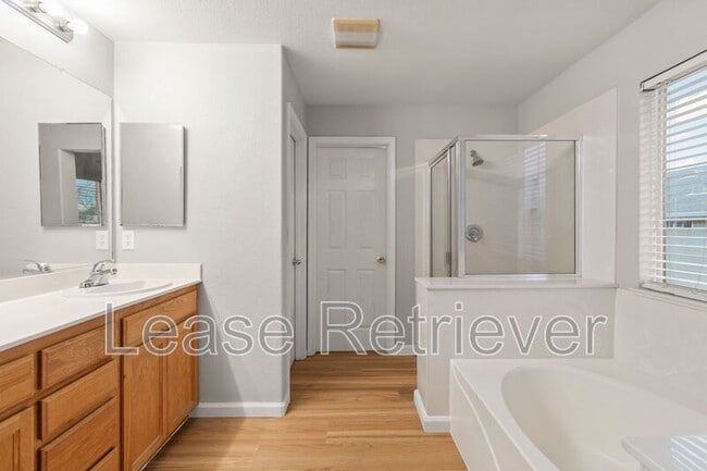 Building Photo - 1943 Remembrance Ln