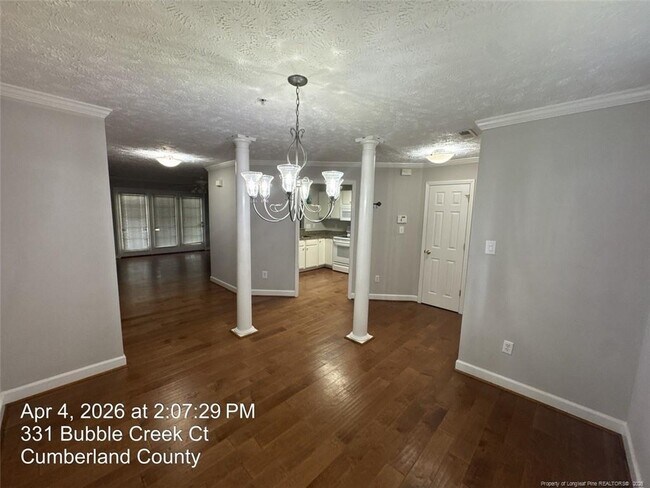 Building Photo - 332 Bubble Creek Ct