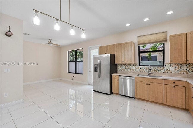 Building Photo - 20914 NW 1st Dr