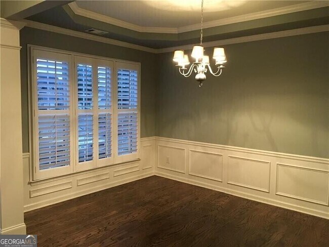 Building Photo - 500 Papillion Trace
