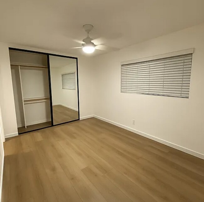 Building Photo - 331 W Windsor Rd