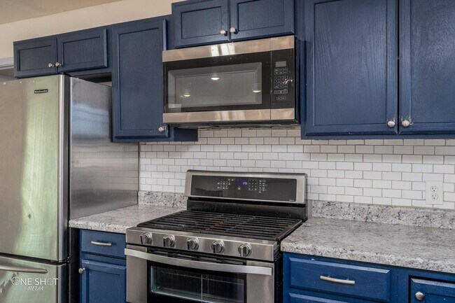 Building Photo - 3181 Sherry Ln