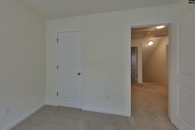 Building Photo - 1077 Crescent Moon Lp