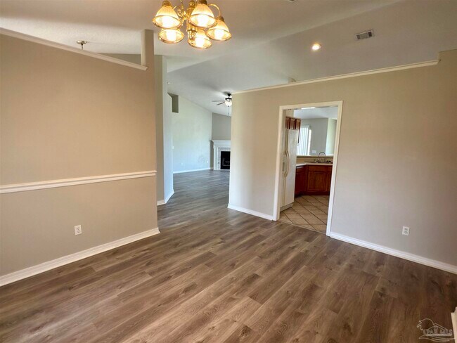 Building Photo - 4033 Maltese Way