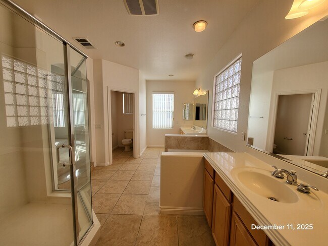 Building Photo - 9177 Worsley Park Pl