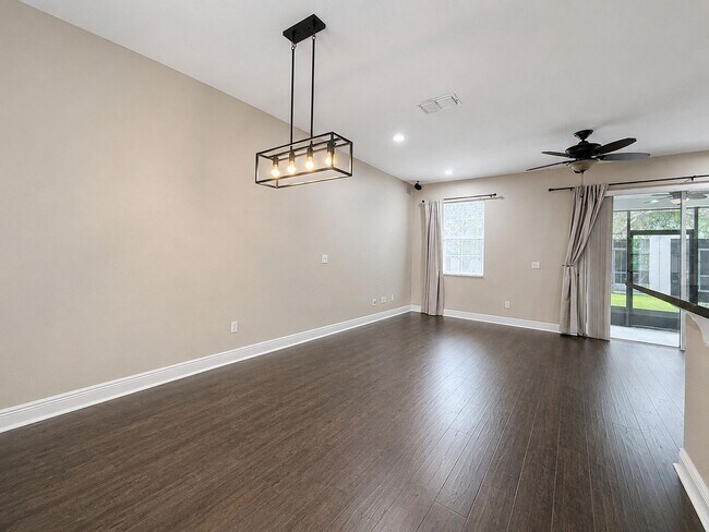 Building Photo - 5415 Via Appia Way
