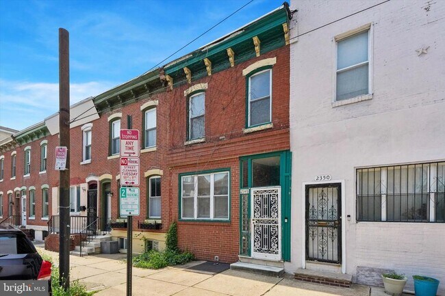 Building Photo - 2348 Christian St