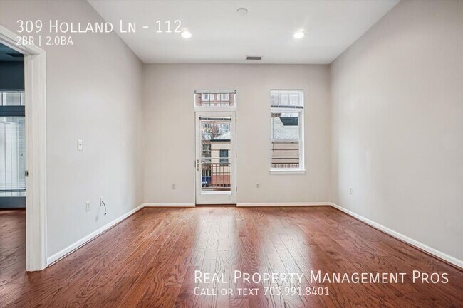 Building Photo - 309 Holland Ln