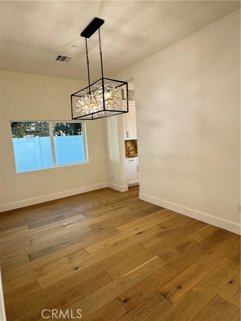 Building Photo - 13418 W Crowley St