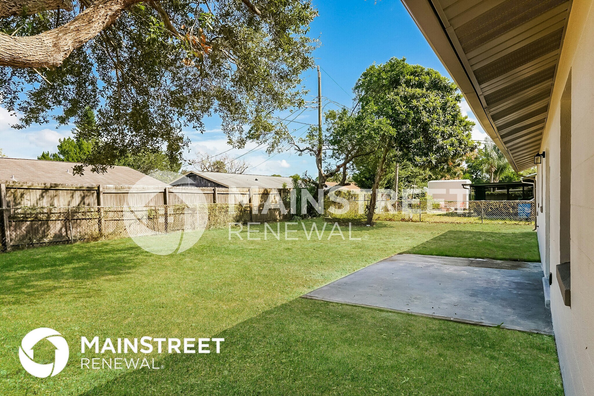 Building Photo - 890 Cynthia Dr