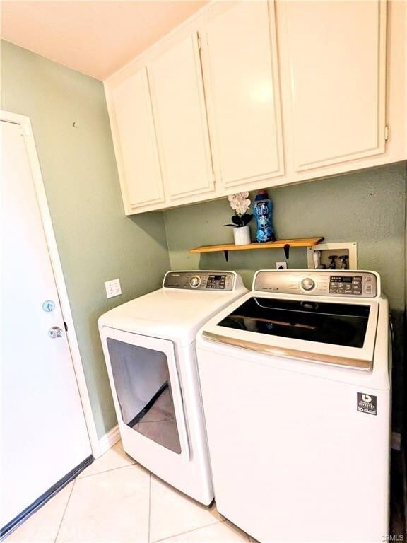 Building Photo - 3020 Pembroke Cir