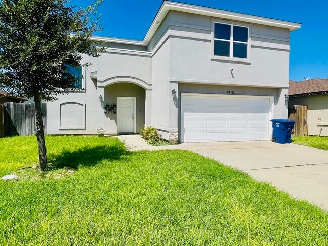 Building Photo - 1918 Aransas Pass Dr