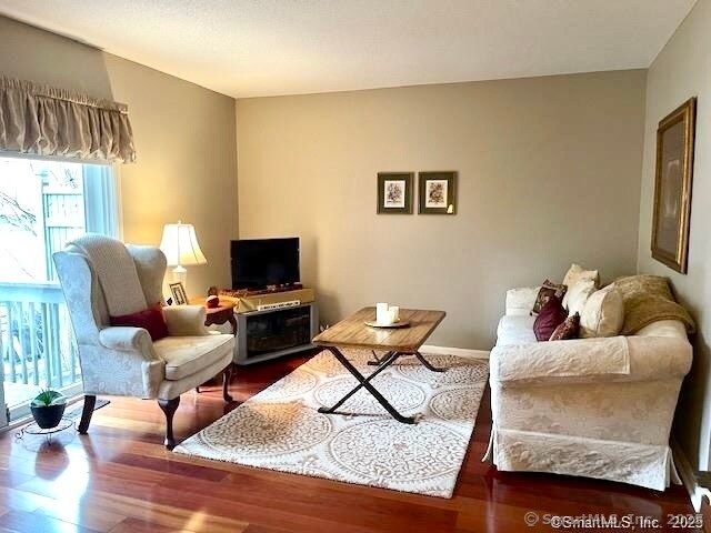 Building Photo - 9 F Riverview Dr