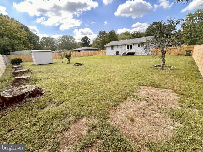 Building Photo - 3108 Waverly Dr