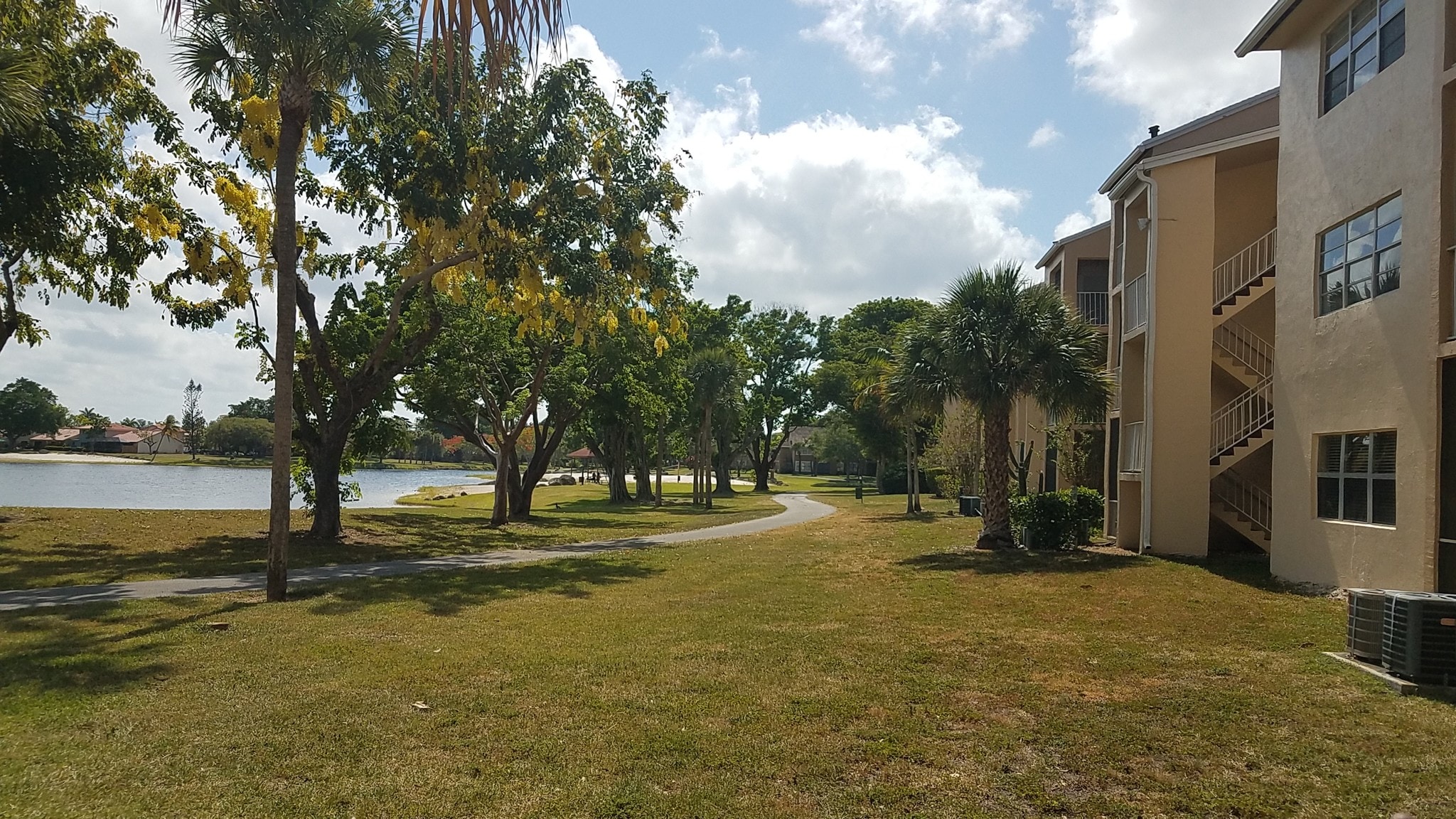 Building Photo - 15290 SW 106th Ln