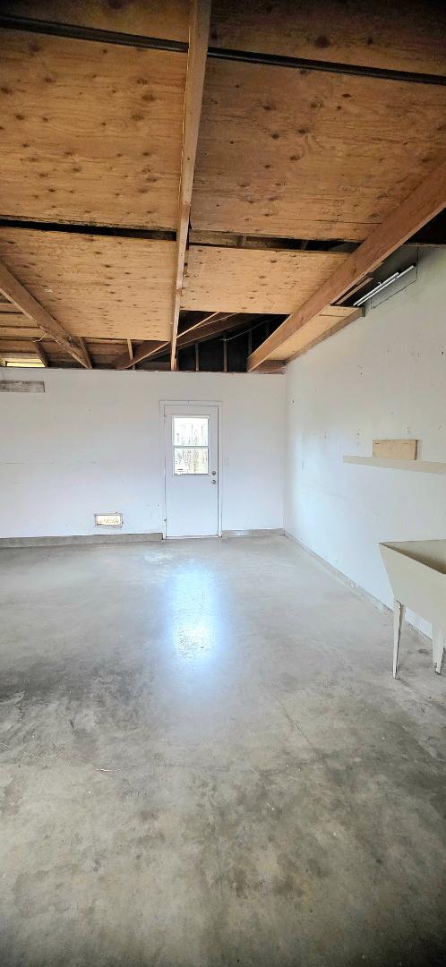 Building Photo - 1010 Nez Perce Dr