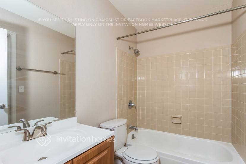 Building Photo - 2869 South Espana Court