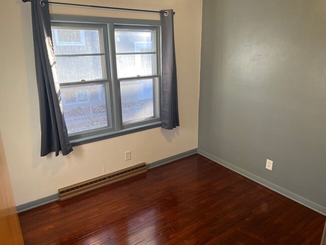 Building Photo - 1316 N 21st St