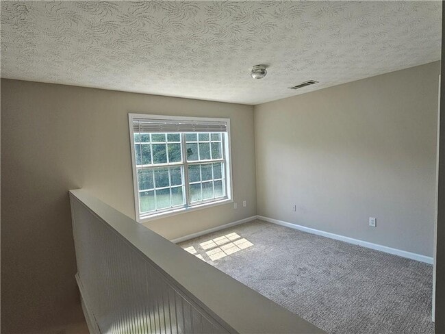 Building Photo - 2527 Waterstone Way