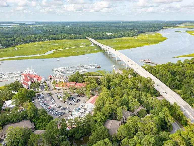 Building Photo - 30 Paddle Boat Ln