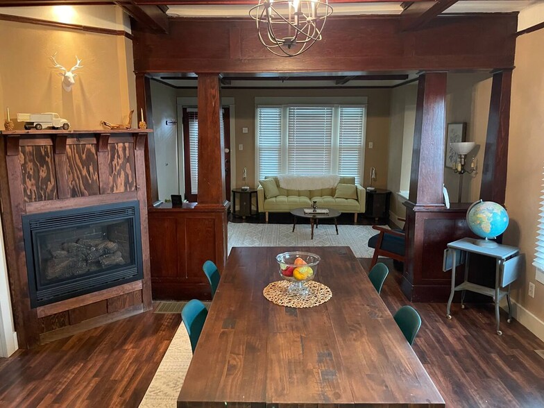 Building Photo - 2501 Harvard Ave