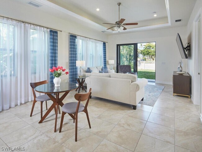 Building Photo - 1119 Ridge St