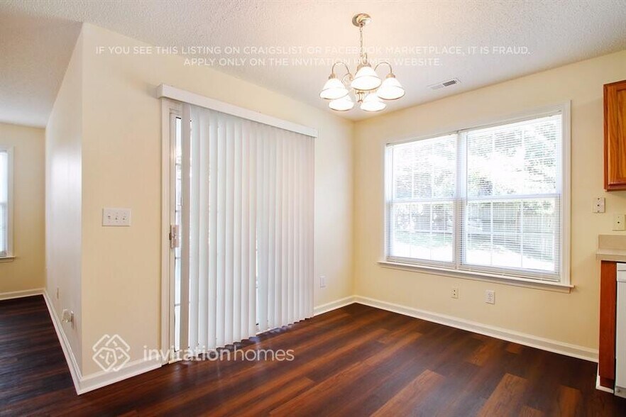Building Photo - 3752 Cashew Dr